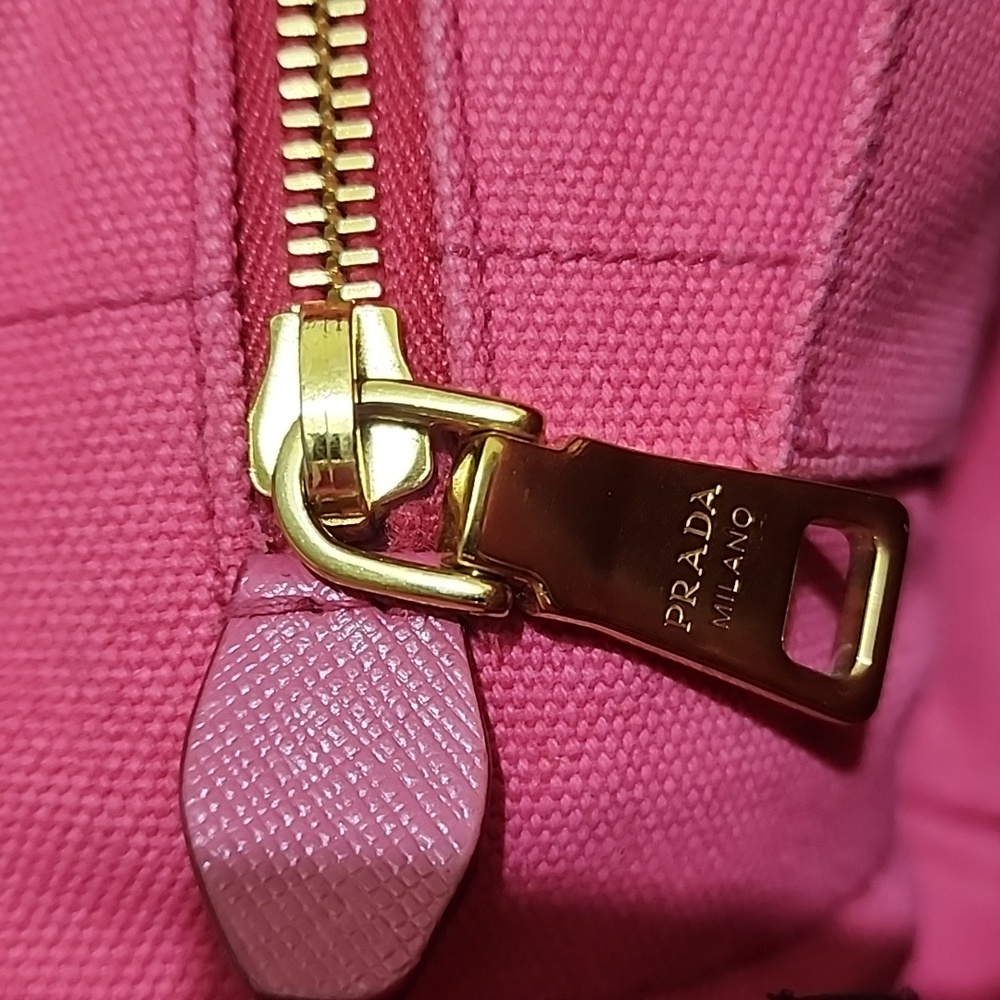 Prada canapa - Picture 10 of 16